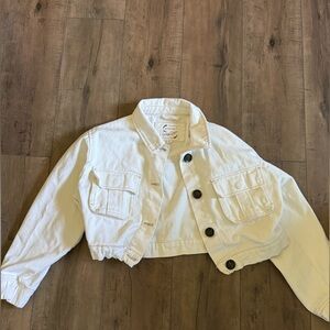 Vintage Denim White cropped jean jacket